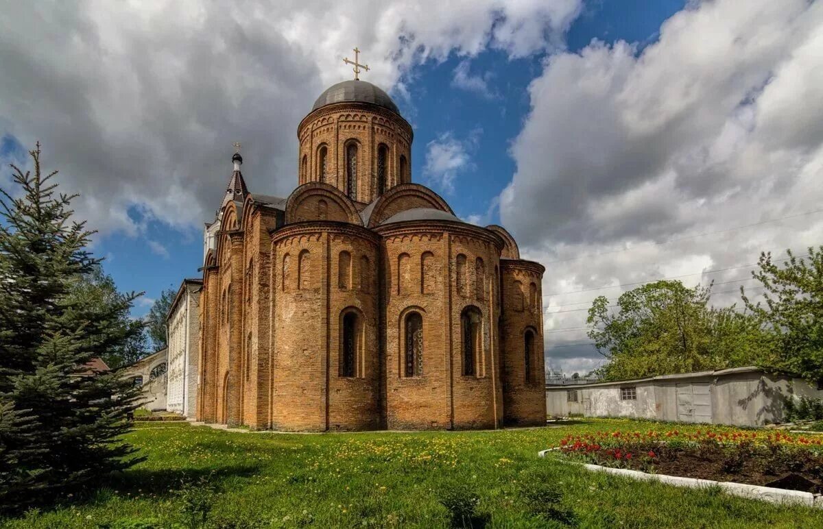 церковь петра и павла в смоленске 12 век. троицкий мужской монастырь (смоленск). петропавловский храм в смоленске. церковь петра и павла смоленск. церковь петра и павла смоленск.