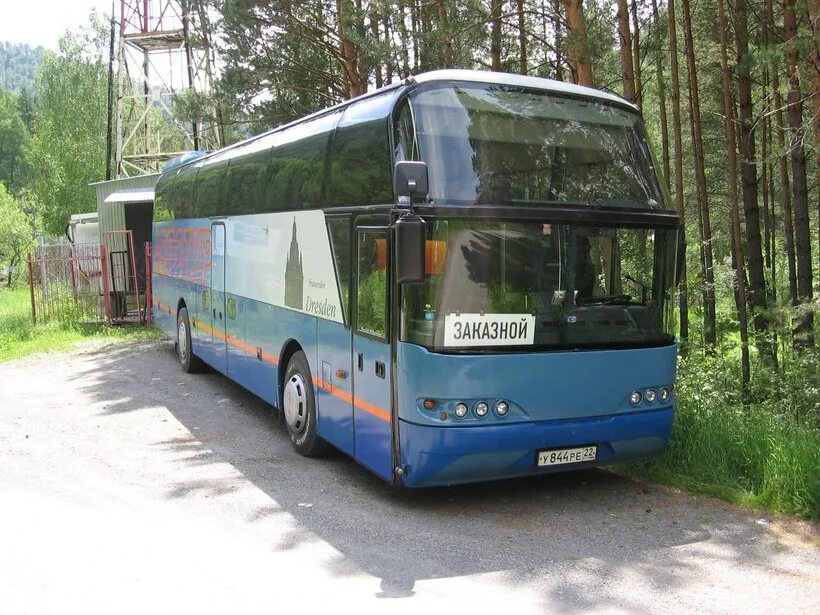 Город горно алтайск автобус. Барнаул Артыбаш автобус автобус. Автотур автобусы Барнаул. Автовокзал Горно Алтайск Чемал. Горно-Алтайск Артыбаш автобус.