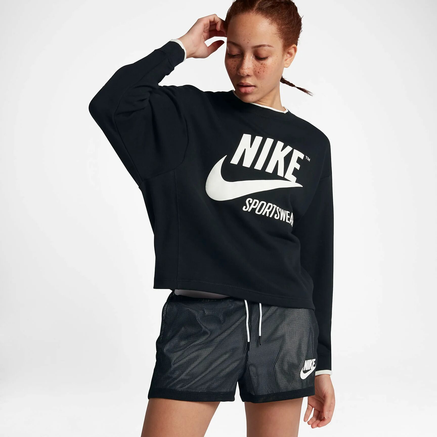 Oulyss одежда. Nike sportswear вельвет. найк одежда женская. свитшот nike женские.