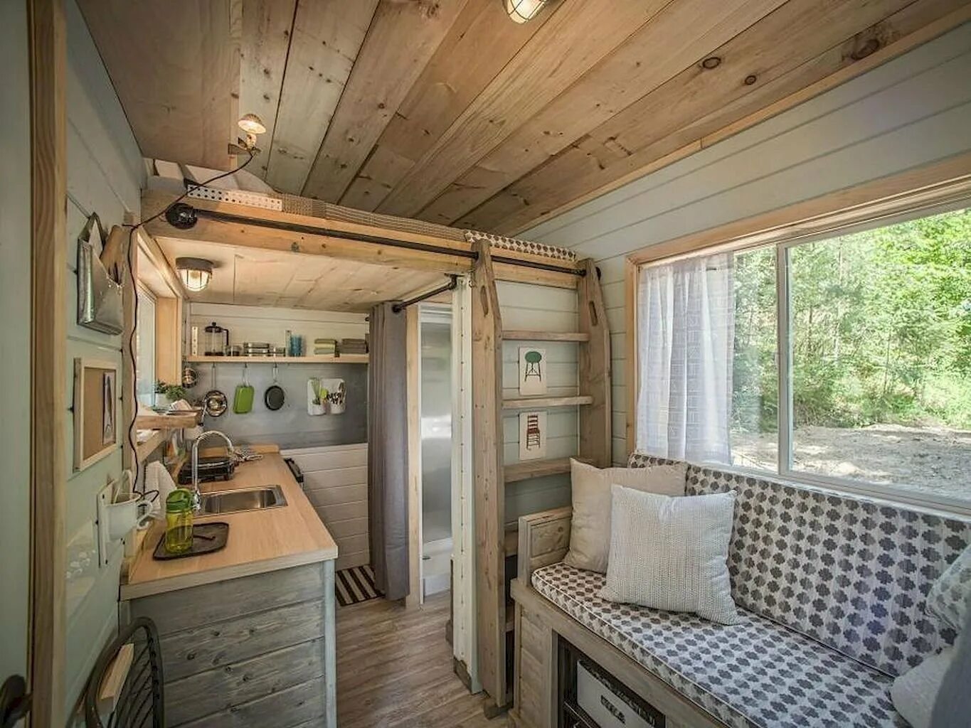 Тини Хаус 4х6. Тини Хаус 30 кв. Tiny House с односкатной крышей. Тини Хаус 20кв метров. Маленький вагончик