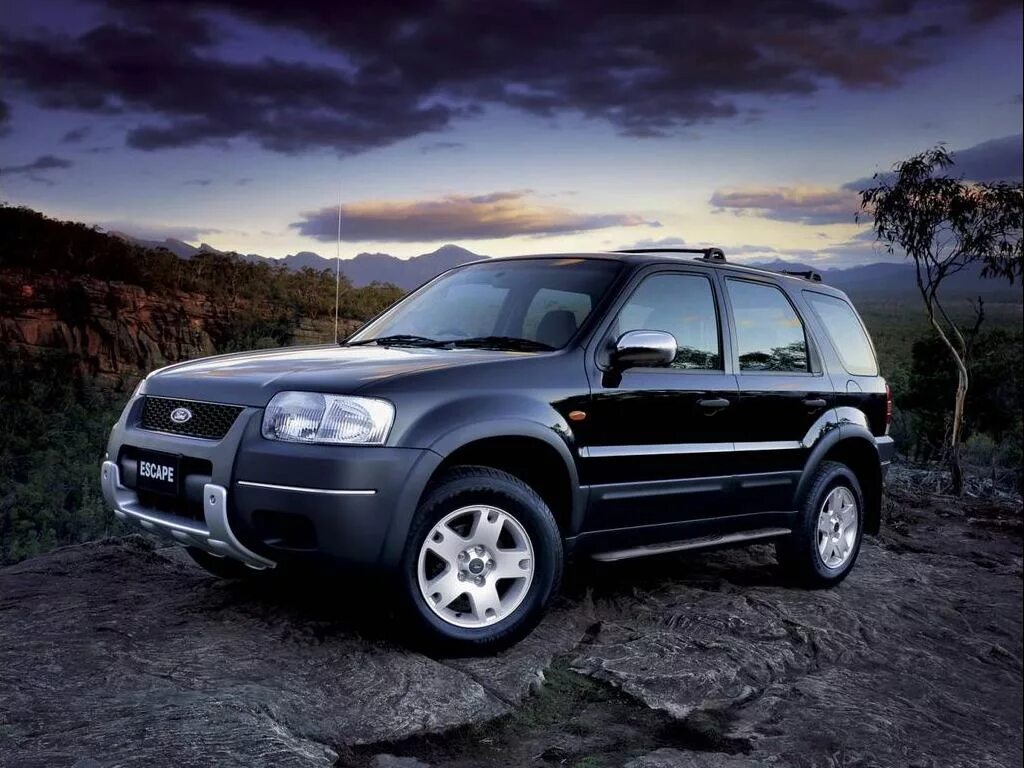 Форд эскейп америка. Форд эскейп. форд эскейп 1. ford escape 20010. эскейп на форд эскейп.