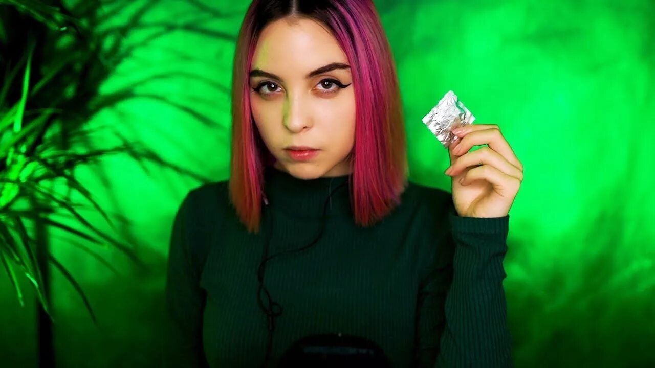 Муна асмр. Moona сливы. Муна асмр. Asmr порнарктисы. Moona блоггер.