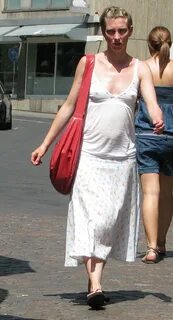 Braless woman in public.