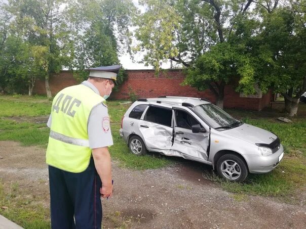 Подработка каменск уральский. Спектр услуг автосервиса. Категория а3 на карьерный самосвал. Яндекс транспорт каменск-уральский. Дтп каменск уральский 2023.