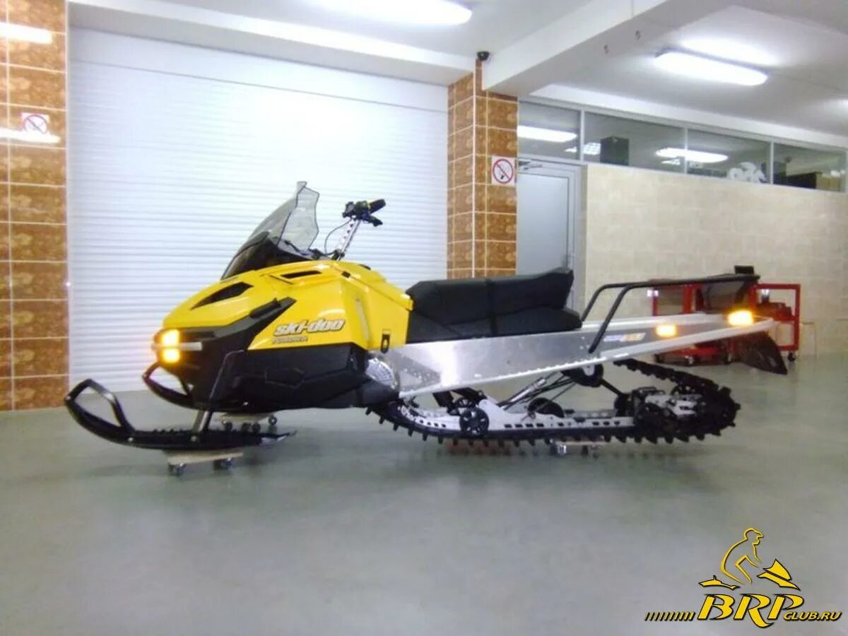 Купить снегоход для охоты. Ski Doo Tundra. Тундра lt550. Двигатель для снегохода BRP тундра экстрим. Manual BRP Tundra extreme.