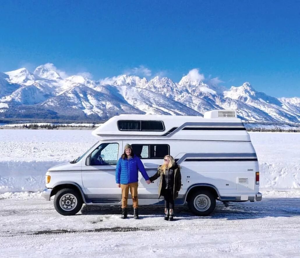 North travel. Ван лайф Ван. Америка Camper van. Ван лайф фургоны. Кемпер лайф.