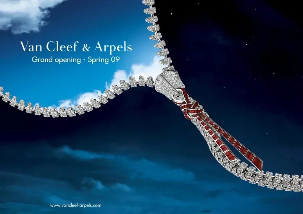 Van Cleef Arpels украшения. Бижутерия van Cleef & Arpels реклама. Ван Клиф ювелирные украшения реклама. Ван Клиф и Арпелс.