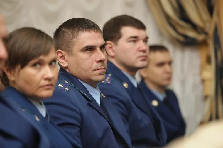 Сайт прокуратуры псковской области. Псковская прокуратура. Прокурор Псковской области. Прокуратура Псковской области. Прокуратура Псковской области сотрудники.