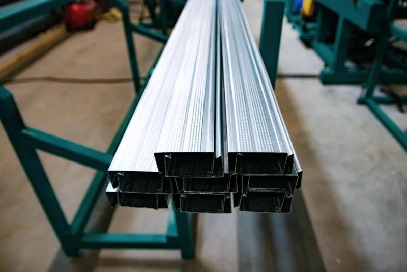 Прессование алюминиевого профиля. Изготовление профиля. Производим профили. Алюмин профиль нархлари. Производим профили.