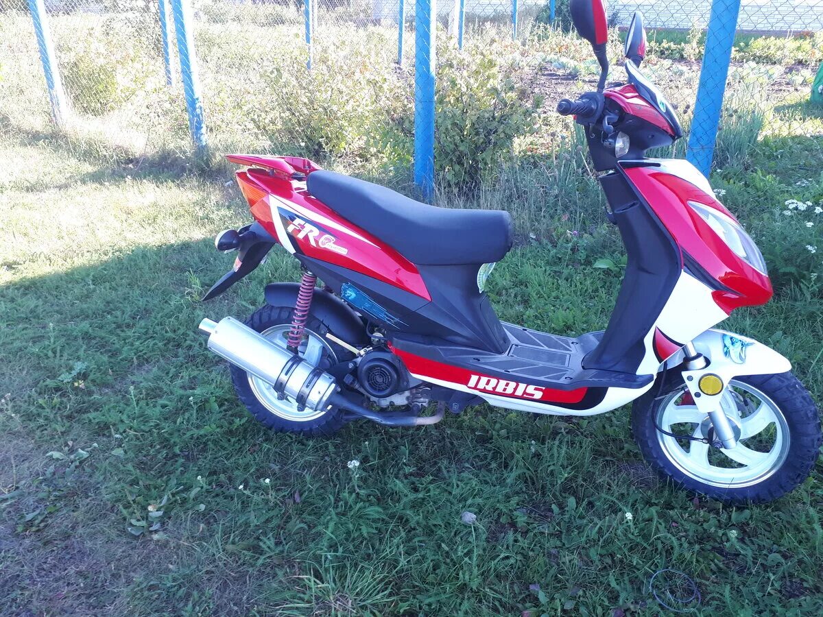 скутер motoland 50 кубов. рейсер арров 125. мопед stels tactic 50. скутер 50 куб армавир. скутер 50 авито.