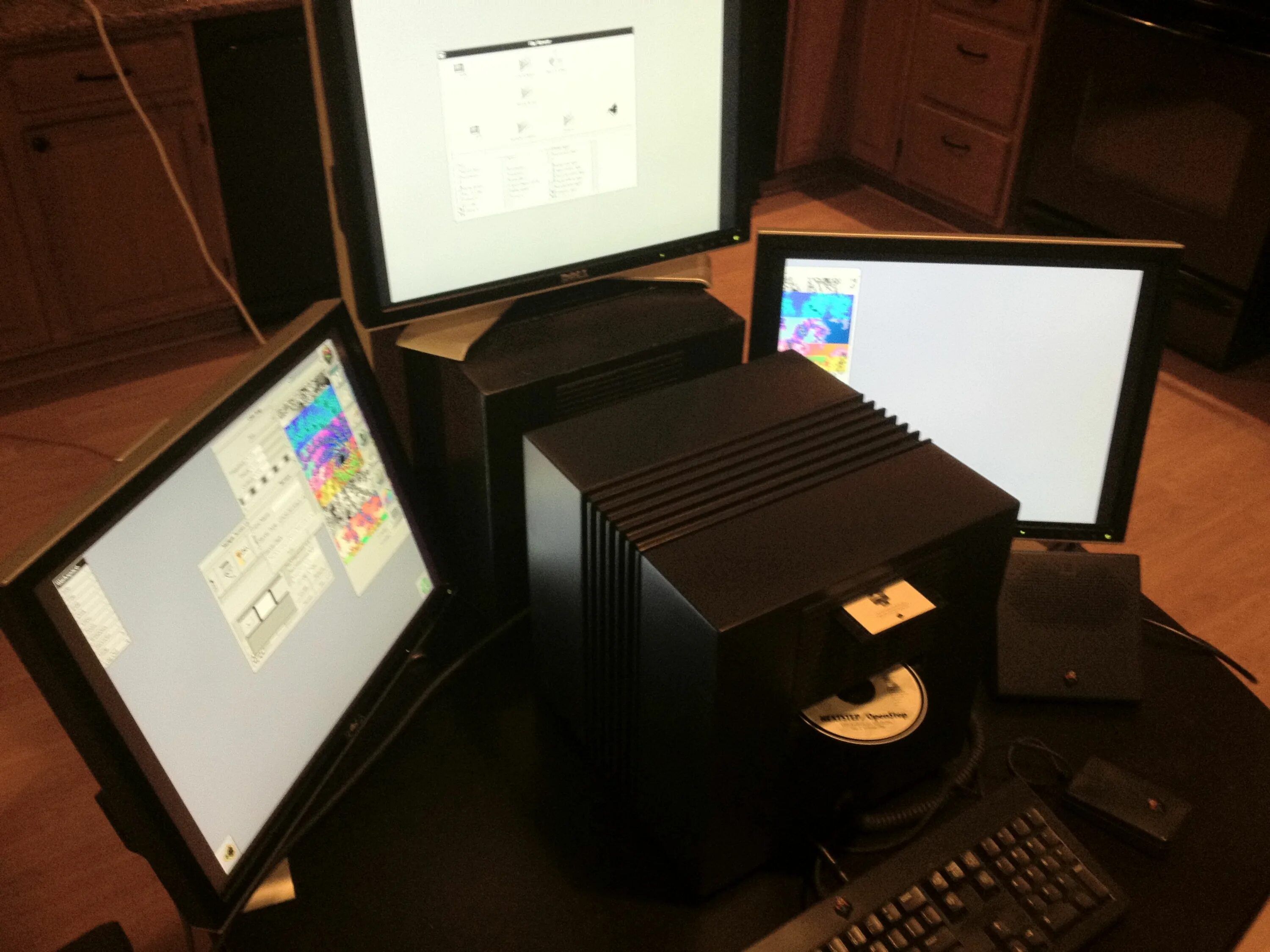Next computer. Next компьютер. черный куб next. nextcube turbo. next cube turbo.