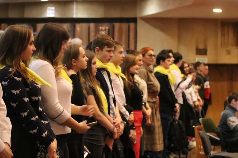 Посвят в студенты. Посвящение в студенты. посвящение в студентки. зттиэ златоуст. техникум зттиэ златоуст.