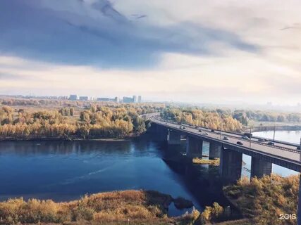 Октябрьском мост