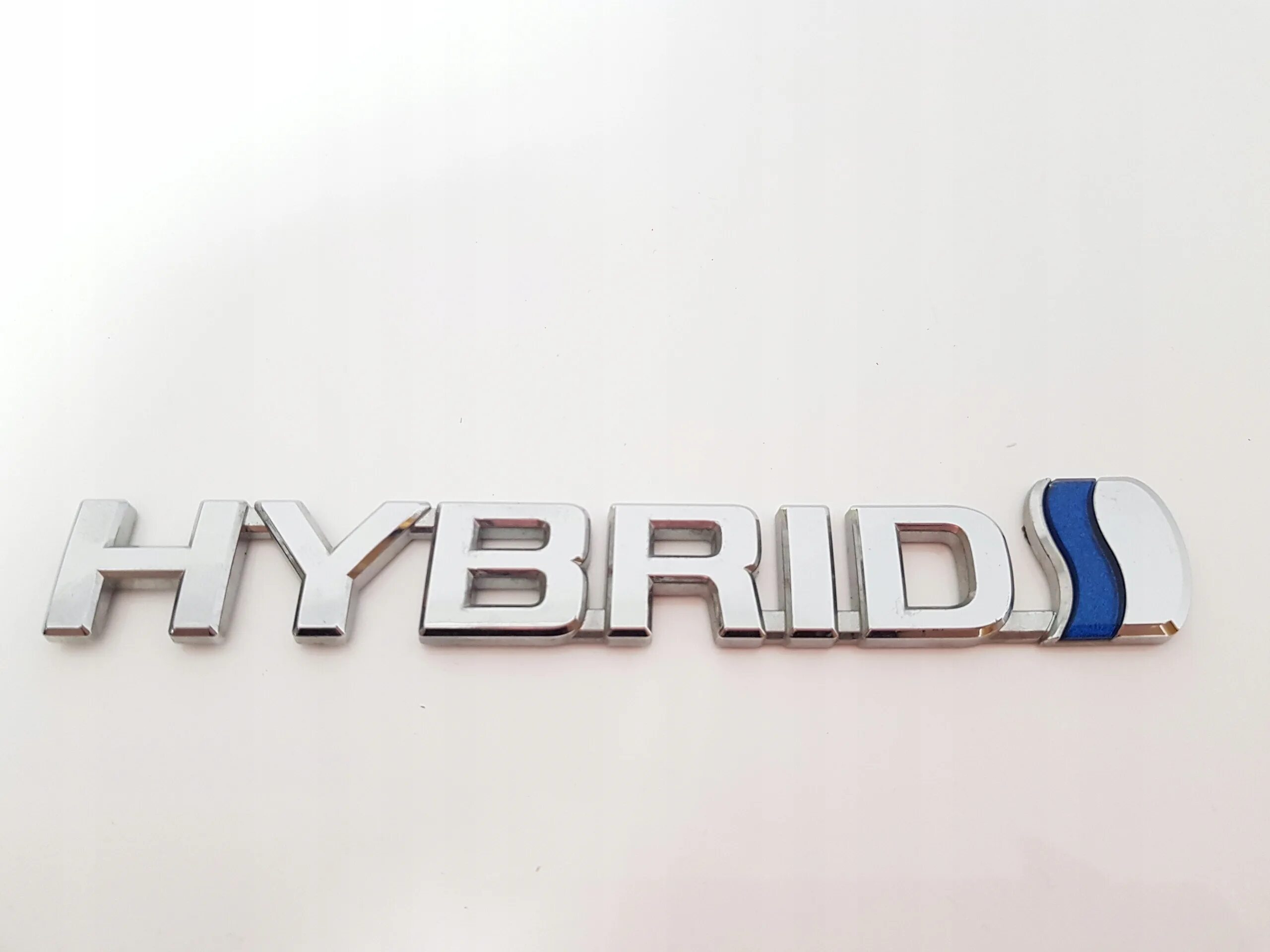 Значок гибрид. Значок Toyota Hybrid. Гибрид логотип. Тойота аурис надпись. Надпись Hybrid.