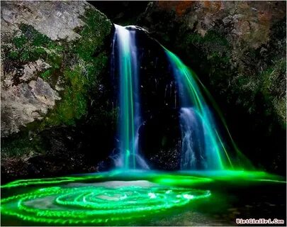 Зеленый водопад