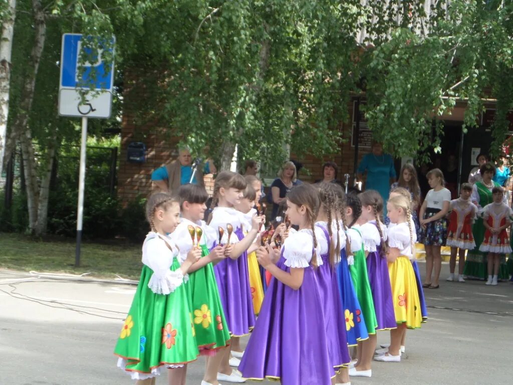 Восход новокубанск. Школа 15 Ковалевское Новокубанский район. Новокубанский район село Ковалевское школа. Школа 16 Новокубанский район. КДЦ глубокий Новокубанский район.