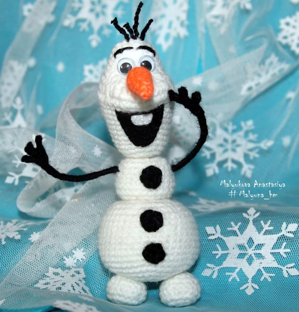 объемный олаф из картона. олаф снеговик своими руками из салфеток. олаф 32905 игрушка мягкая. снеговик олаф поделка в детский сад. снеговик олаф мягкая игрушка.