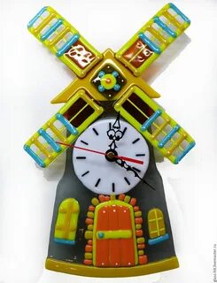 Часы мельница