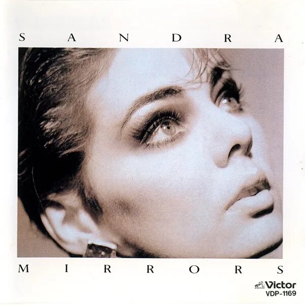 Sandra mirrored in your remix. Sandra mirrors.