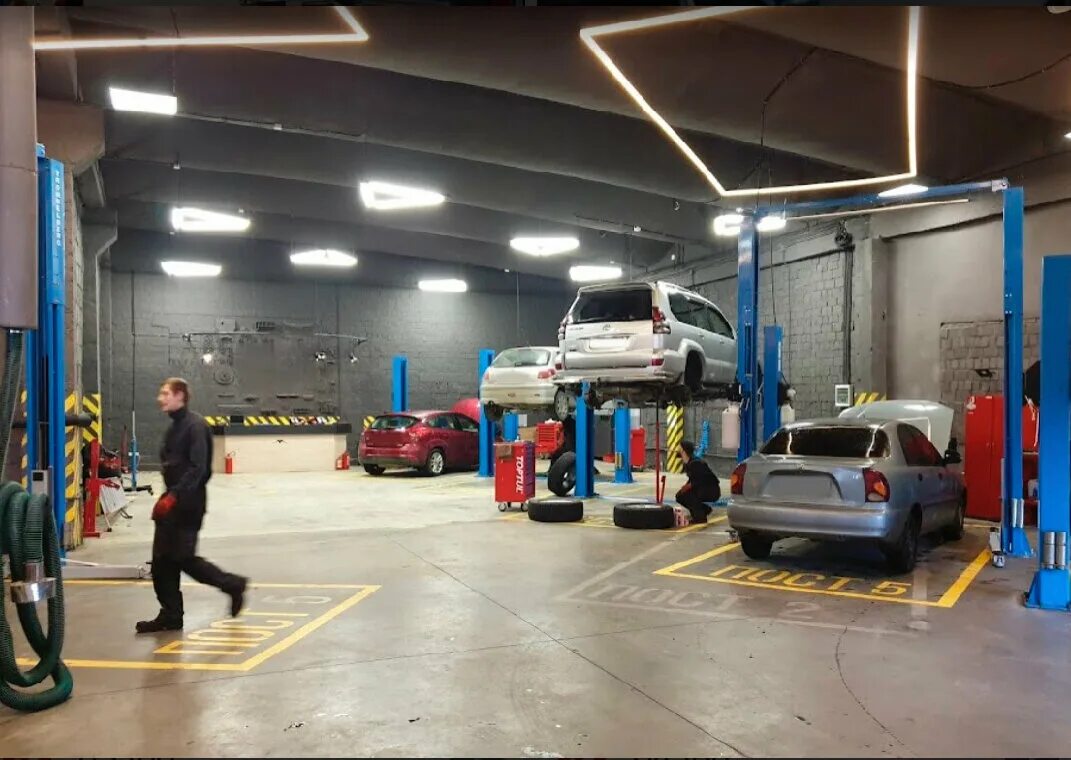 четыре колеса комсомольск на амуре. пост автоэлектрика. 4колеса. автомойка 4 солнца. автосалон 4к.