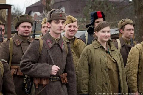Какую нибудь военную