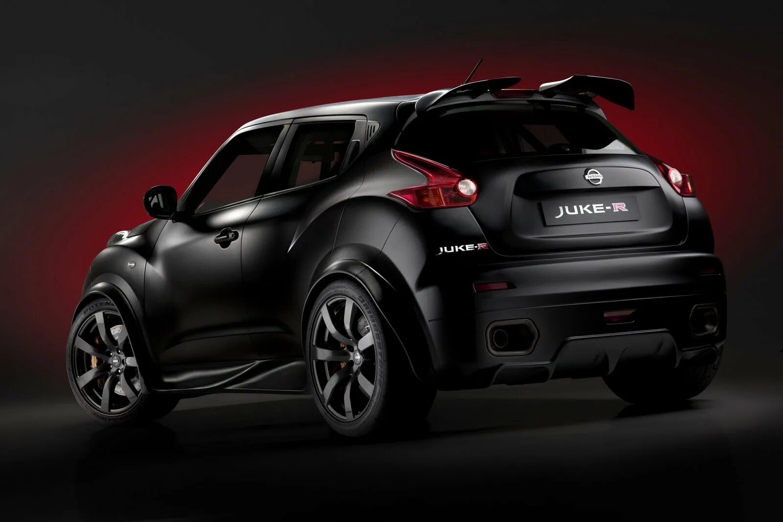 Ниссан жук р. Nissan Juke r Nismo. Nissan Juke r 3.8. Nissan Juke 2013. Nissan Juke GTR.