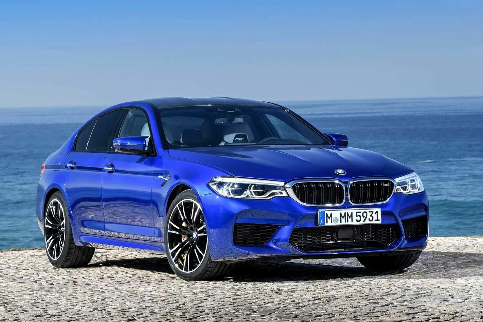 Бмв м5 какого года. BMW m5 f90 Competition. BMW m5 2019. BMW m5 2018. BMW m5 новая.