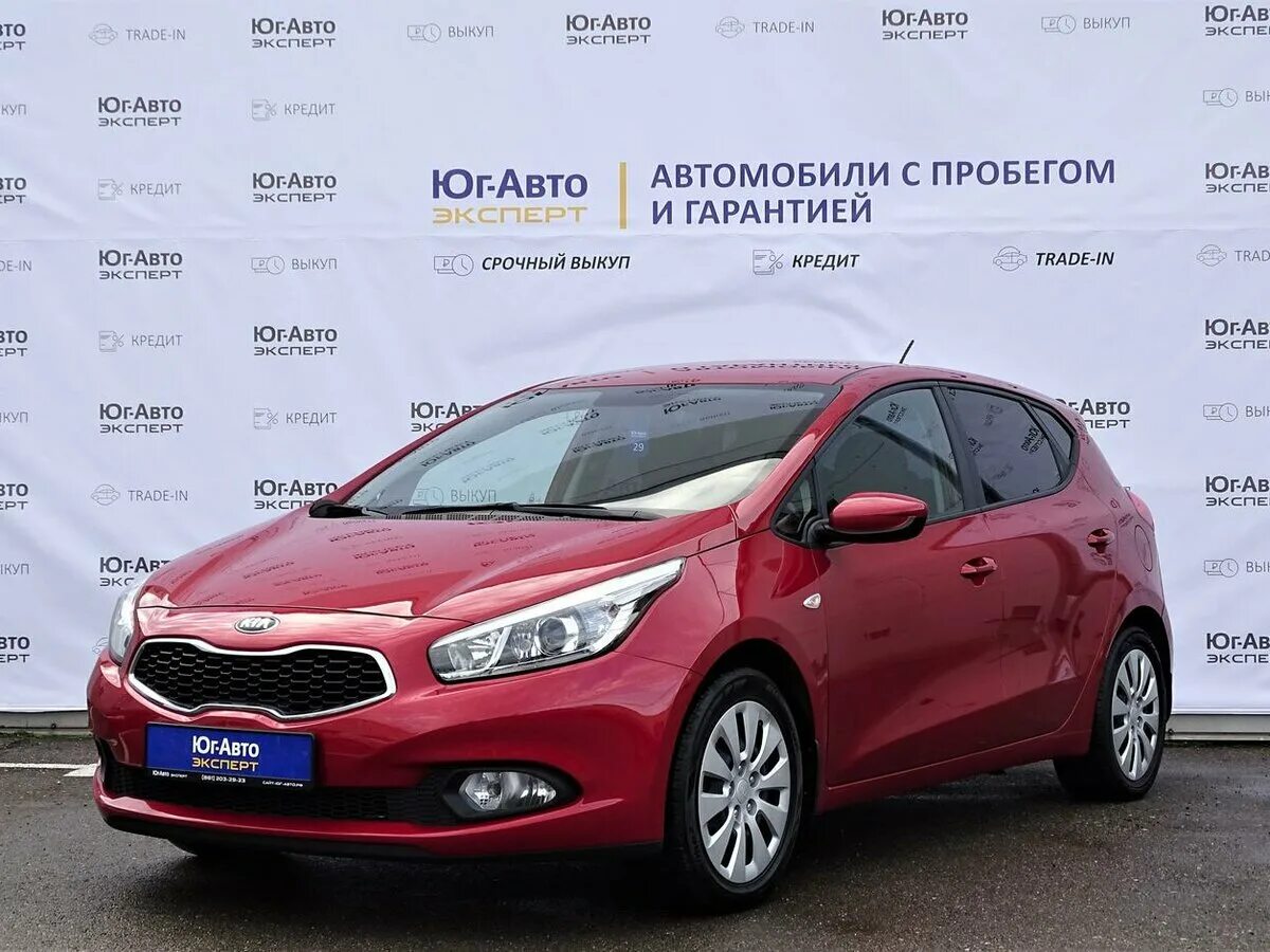 Mazda 3 2011 1. Форд фокус- хэтчбек автосалон plaza. Форд 3 2011 хэтчбек фокус хэтчбек. Авто хэтчбек с пробегом. Авто хэтчбек с пробегом.