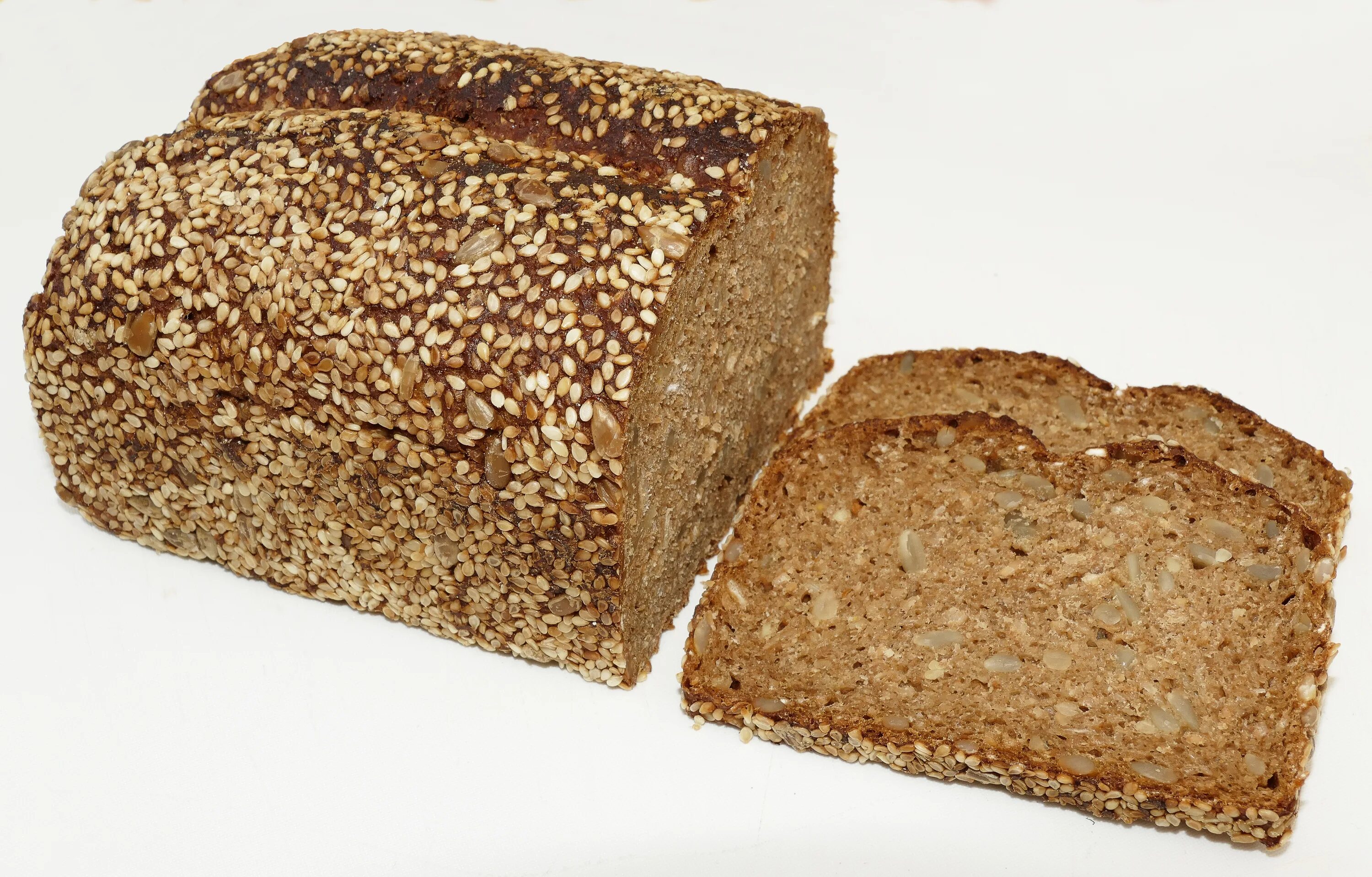 Цельнозерновой хлеб дома