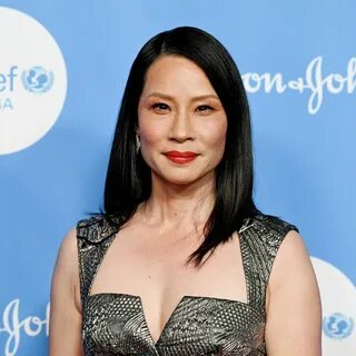 Люси Лью (Lucy Liu, Lucy Alexis Liu) - актриса, продюсер фотокартины.