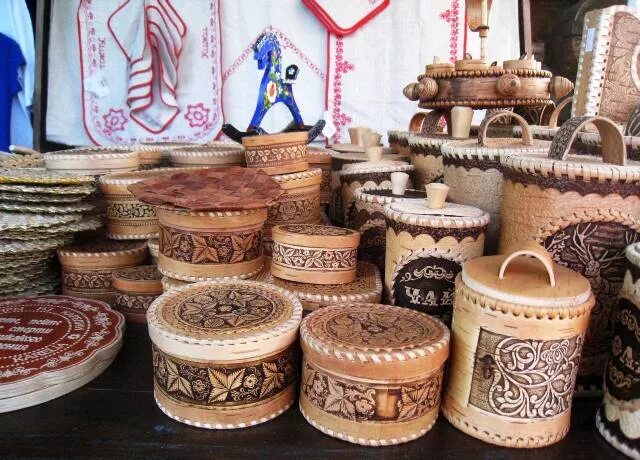 карельские народные промыслы. карелы промысел. народные промыслы карелии. заонежская вышивка карелии. карелы промыслы.