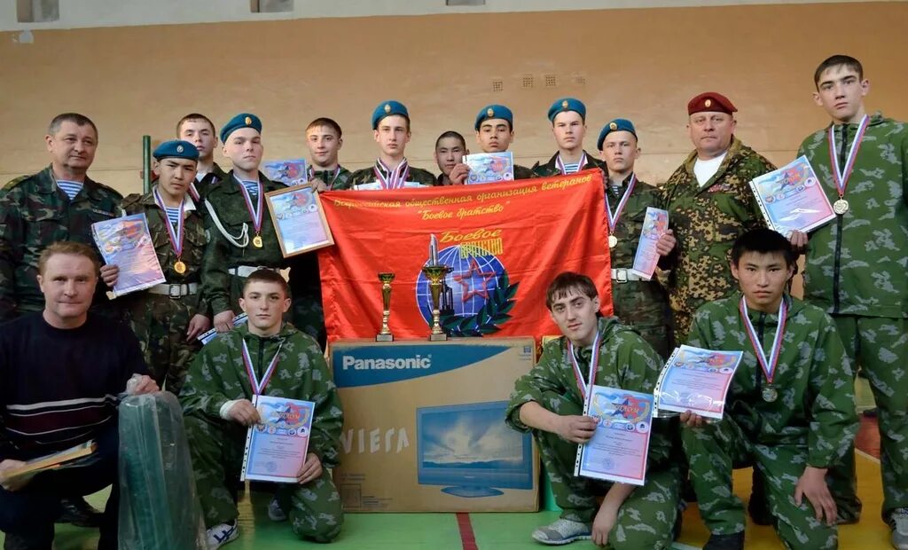 Горно алтайск военные. Вымпел Горно-Алтайск. Фестиваль военно-прикладных дисциплин. Поисковый отряд Вымпел Горно-Алтайск. Лагерь Манжерок Вымпел военно патриотический.