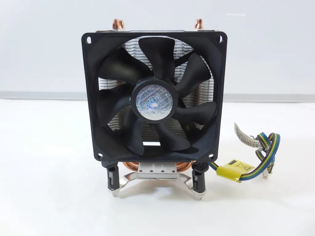 Как собрать кулер. Башенный кулер Cooler Master 4 трубки 1155 Socket. Кулер для процессора Cooler Master 4 трубки. Cooler Master 1150 3 трубки. Вентилятор Cooler Master на процессор 1155.