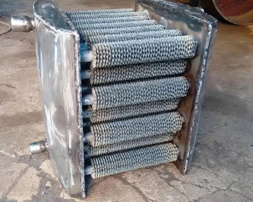 Самодельный теплообменник. Теплообменник 75 КВТ (вертикальный) Heat Exchanger. Теплообменник пластинчатый с тепло-произв. 180 КВТ. FKS 3/31 теплообменник. Теплообменник системы отопления 6 КВТ.