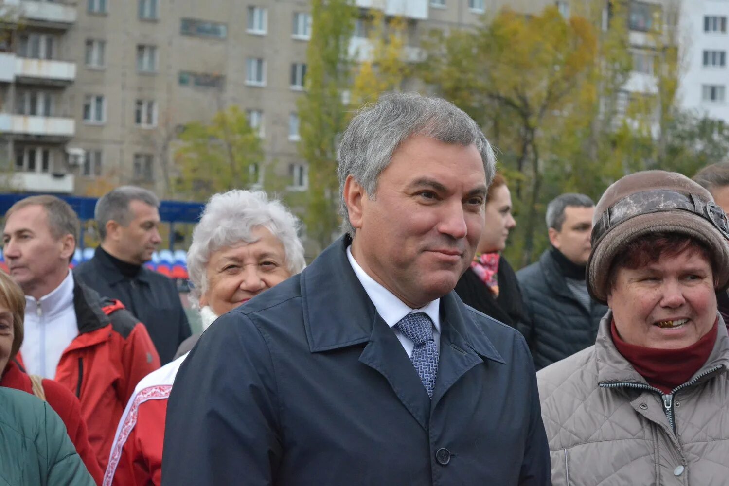 Володин Алексеевка. Володин на улице. Володин последние фото. Саратов новости Володин.