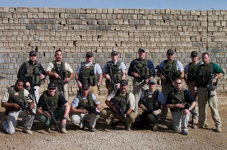 Кафе крепость чвк. Чвк blackwater. чвк сша blackwater. блэкуотер чвк. чвк blackwater в ираке.