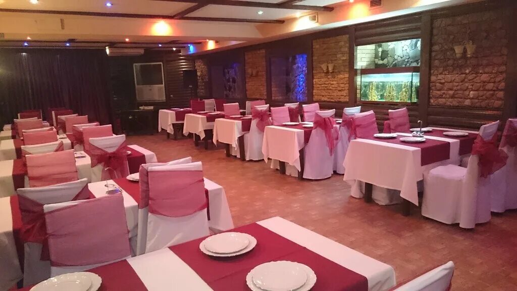 Талица гостиница эдем. Эдем бишкек. Кафе эдем адрес. Эдем кафе сургут. Кафе эдем адрес.