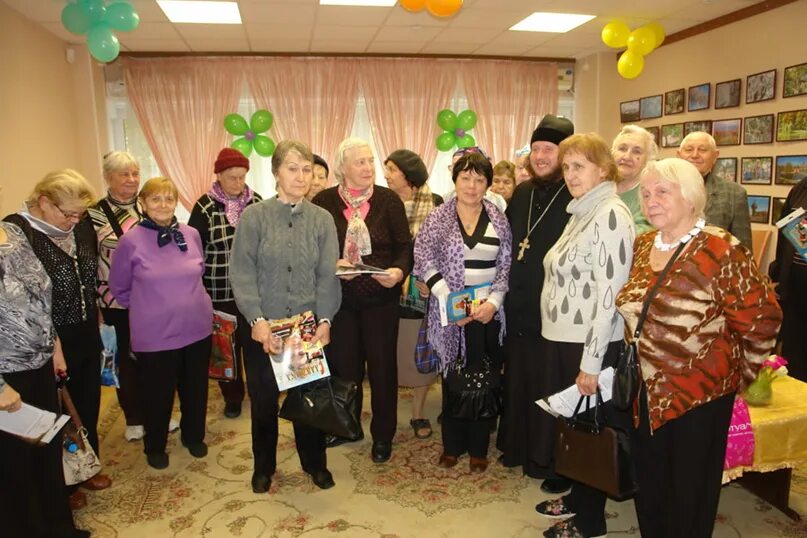 Цсо в южном бутово на веневской. Осзн района южное бутово директор. Лесных ольга николаевна библиотека в бутово. Территориальный центр социального обслуживания южного бутово. Цсо южное бутово.