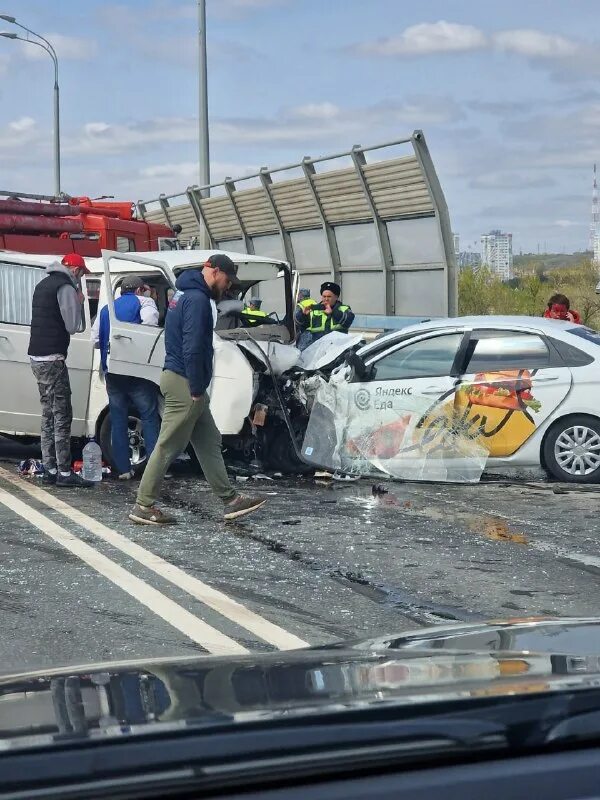 Погибшая семья из волжского. Блокнот дтп. Блокнот волжский происшествия за неделю. Авария в россоши 4 июля 2022 года. Россошь блокнот дтп.