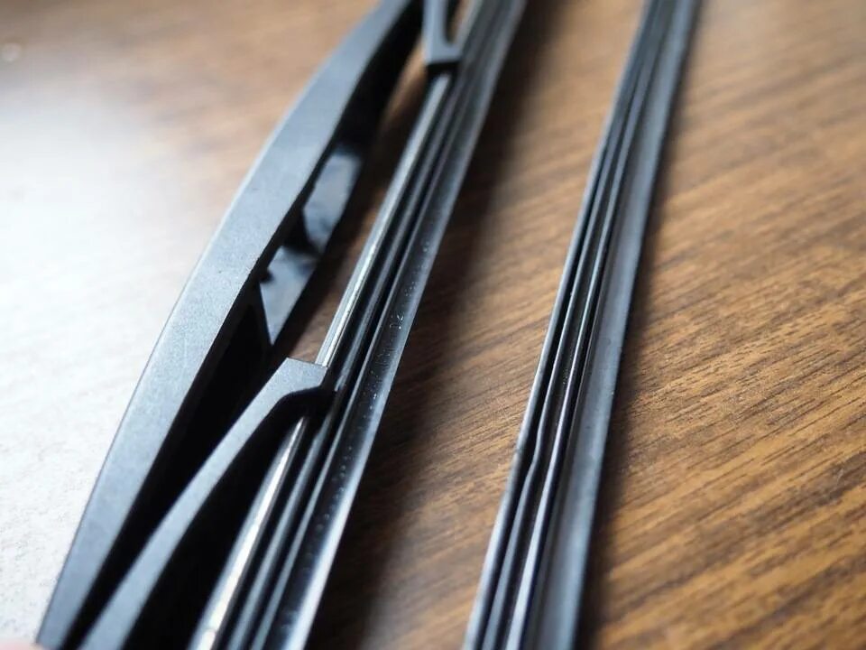 Оригинальные резинки стеклоочистителя. Оригинальные резинки стеклоочистителя. Резинки стеклоочистителя outlander 3. Резинка стеклоочистителя 10мм. Оригинальные резинки стеклоочистителя.