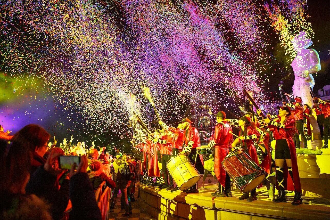 Праздник мороженого. Festivals video. Праздник. Праздник весны холи holi индия. Праздник мороженого мероприятия.