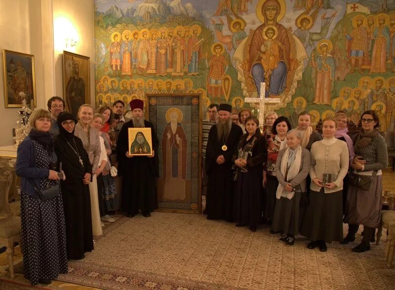 храм троицы живоначальной на грязех у покровских ворот. храм троицы на грязех на покровке. храм тро́ицы живонача́льной на гря́зех. храм живоначальной троицы на грязях. церковь троицы живоначальной на грязех.