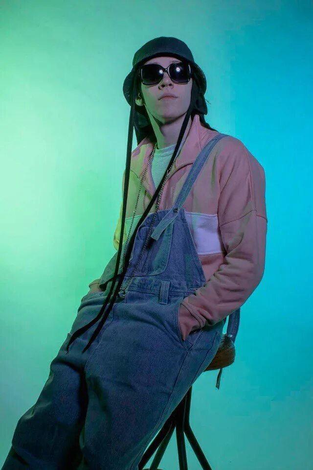 Big baby tape life 2. Стиль биг бейби тейп. Очки биг бейби тейп. Big baby tape рэпер. Биг бейби тейп банлана.