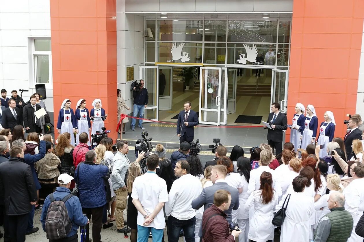 врачи перинатального центра сочи. центр охраны материнства и детства сочи. пластунская 22 сочи роддом. пластунская 22 сочи роддом. перинатальный центр сочи пластунская 22.