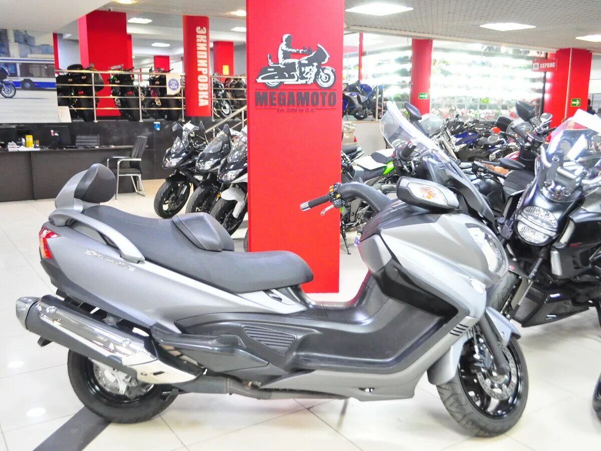 Dl650 xta tuning. 2016 650. Suzuki скайвей 250. Кавасаки ниндзя 650. Dl650 2016.