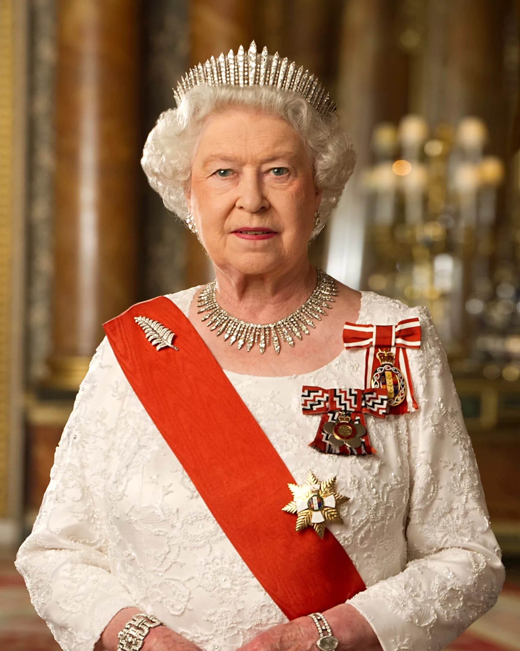 Head of state uk. Королева Великобритании Елизавета II. Королева Великобритании еслизовета2. Королева Британии Елизавета 2. Куин Элизабет 2 Королева.