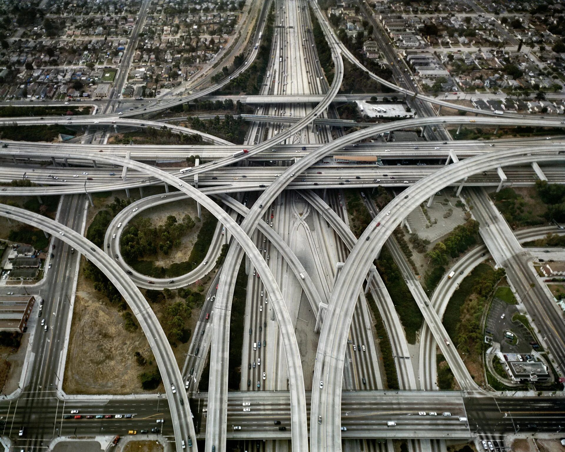 Транспортная развязка Лос Анджелес США. Автострадой в Лос-Анджелесе.