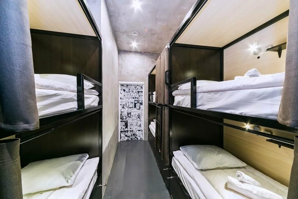 Лофт хостел москва. Хостел в здание комбината бытового обслуживания населения. Loft hotel москва. Общежитие на метро сокол. Хостел лофт.