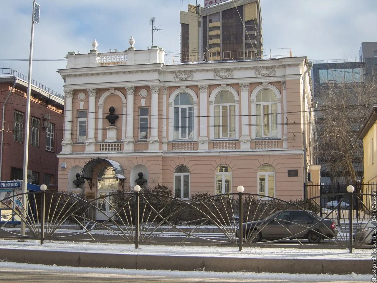 Какое здание екатеринбурга. Эклектика в архитектуре екатеринбурга. здания екб. старинные здания екатеринбурга. архитектор екатеринбург.