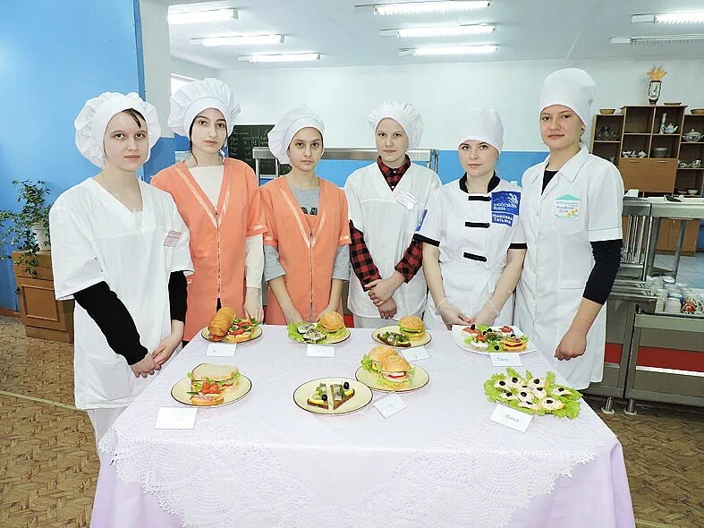 Аграрный колледж специальности после 11 класса. Муромцевский техникум. муромцевский техникум механизации сельского хозяйства. кулинарные колледжи после 9 класса в омске.